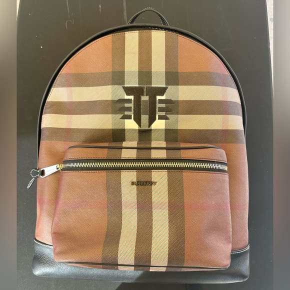 Burberry backpack - Picture 3 of 3